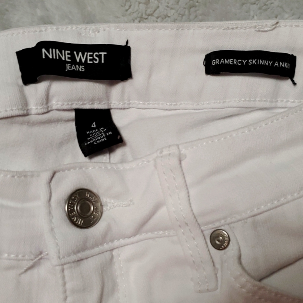 Jeans - Picture 5 of 7